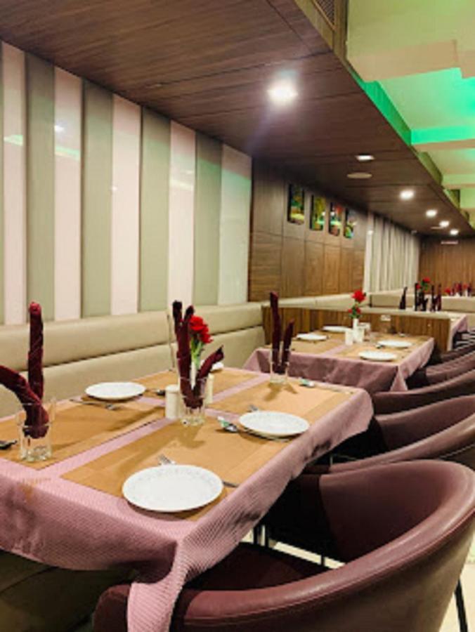 מומביי Panvel Palace Hotel מראה חיצוני תמונה